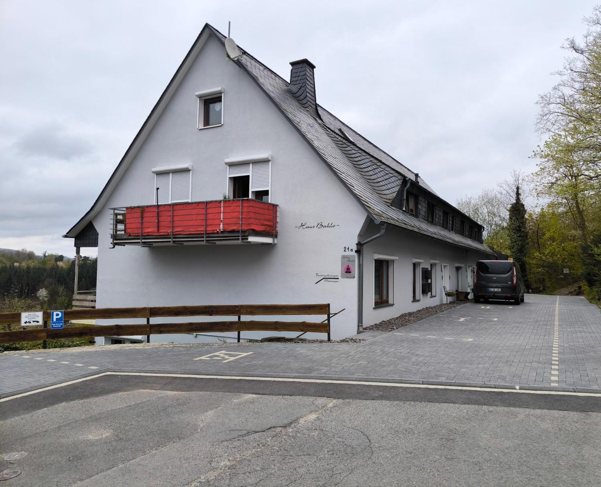 Haus Bahlo - Ferienwohnungen アッテンドルン エクステリア 写真