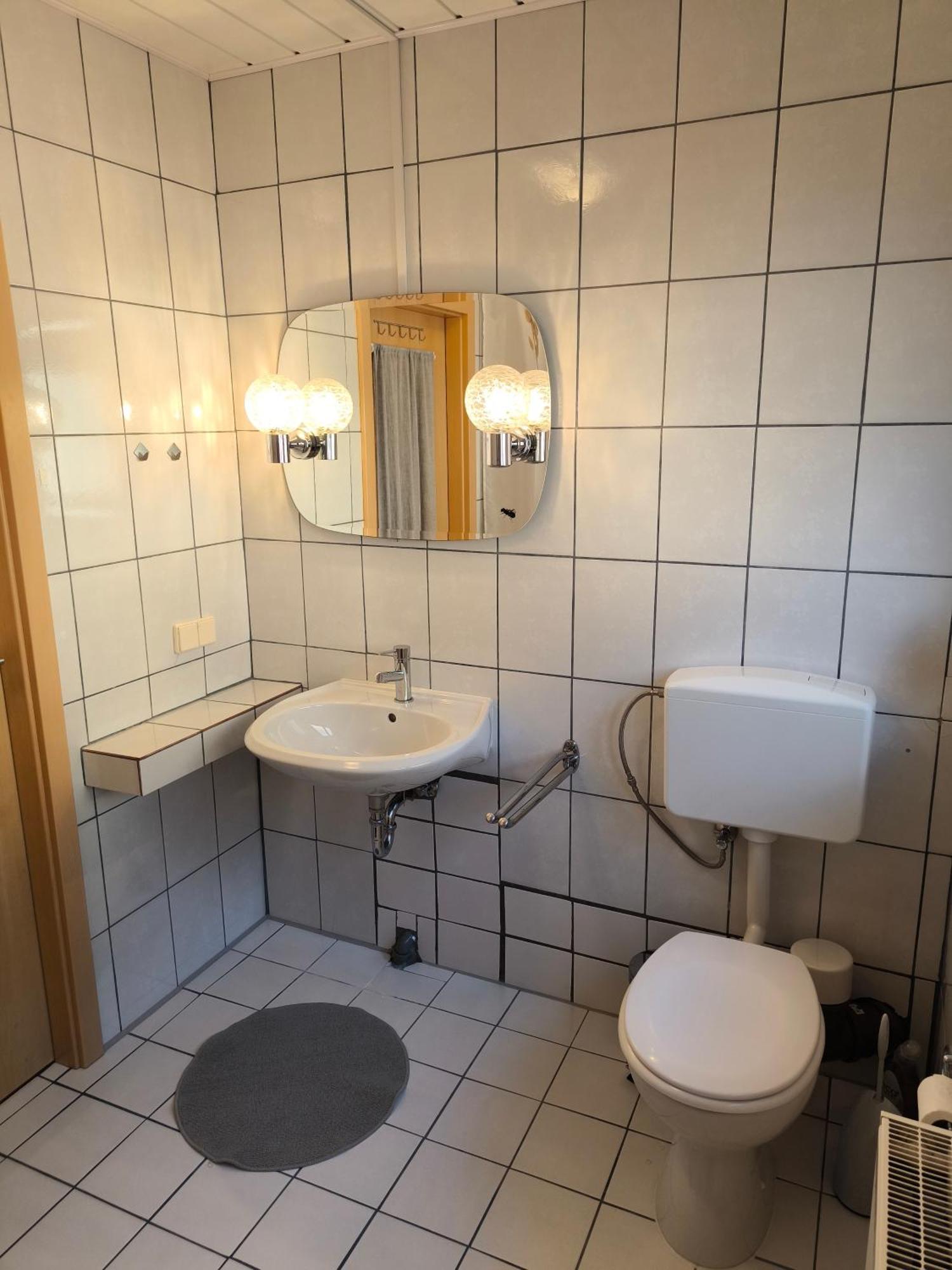 Haus Bahlo - Ferienwohnungen アッテンドルン エクステリア 写真